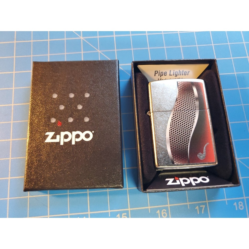 ZIPPO 207 PIPE LIGHTER RED Street Chrome Lighter - Never Used